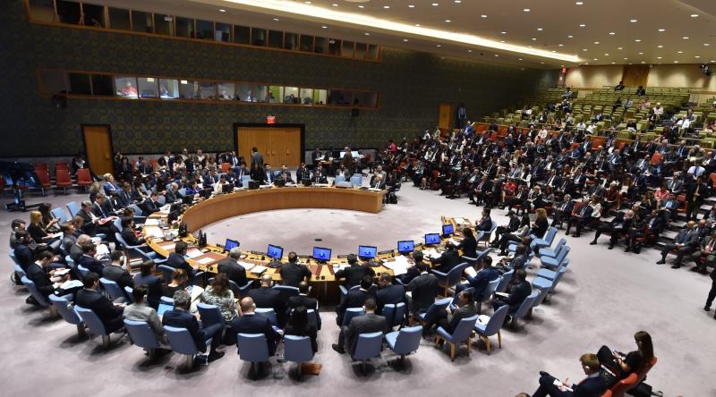 Толпыгина О.А. Трансформация идеологической функции политических партий в современной России: статья // Политическая наука. 2015. № 1.